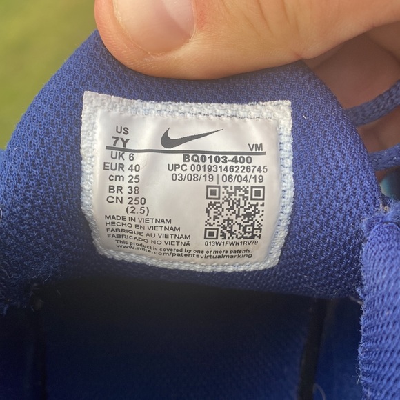 Nike Air Max 270 React - Picture 5 of 7